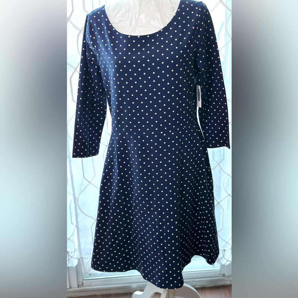 New Old Navy 93% cotton, 7% spandex
